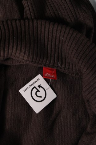 Jachetă tricotată de bărbați S.Oliver, Mărime XL, Culoare Maro, Preț 157,89 Lei