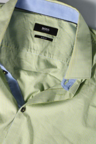 Мъжка риза BOSS, Размер M, Цвят Зелен, Цена 90,09 лв.