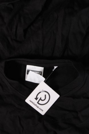 Мъжка тениска James & Nicholson, Размер S, Цвят Черен, Цена 13,00 лв.