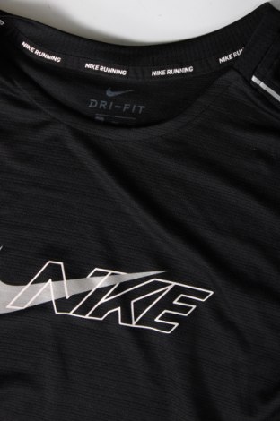 Pánske tričko  Nike, Veľkosť XXL, Farba Čierna, Cena  13,61 €
