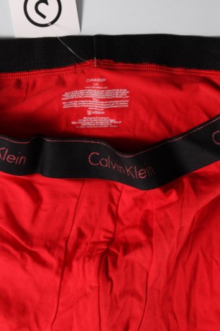 Мъжки боксерки Calvin Klein, Размер L, Цвят Червен, Цена 37,83 лв.
