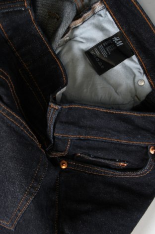 Herren Jeans H&M, Größe S, Farbe Blau, Preis 20,18 €