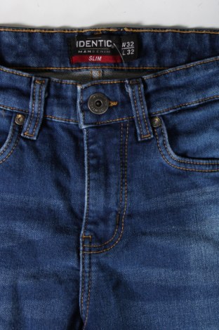 Herren Jeans Identic, Größe M, Farbe Blau, Preis 10,90 €
