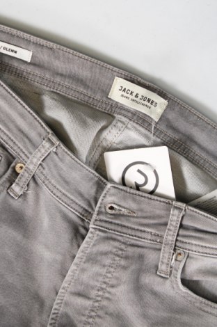 Herren Jeans Jack & Jones, Größe S, Farbe Grau, Preis 7,42 €