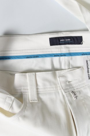 Herren Jeans Pierre Cardin, Größe M, Farbe Weiß, Preis 41,16 €