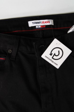 Blugi de bărbați Tommy Jeans, Mărime M, Culoare Negru, Preț 301,58 Lei
