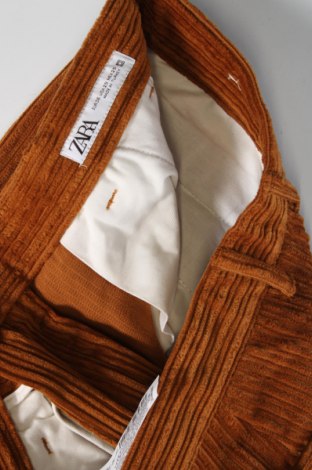Ανδρικό τζίν Zara, Μέγεθος S, Χρώμα  Μπέζ, Τιμή 4,90 €