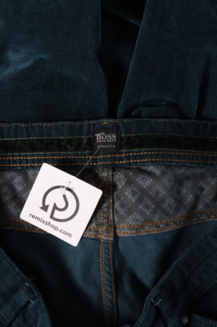 Pantaloni raiați de bărbați BOSS, Mărime L, Culoare Albastru, Preț 311,74 Lei