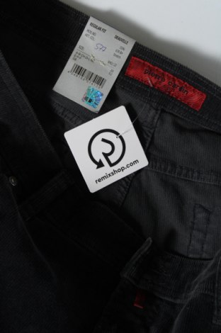 Pantaloni raiați de bărbați Pierre Cardin, Mărime XXL, Culoare Gri, Preț 351,71 Lei
