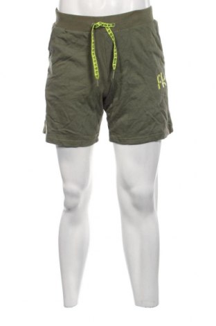 Мъжки къс панталон, Размер S, Цвят Зелен, Цена 25,00 лв.