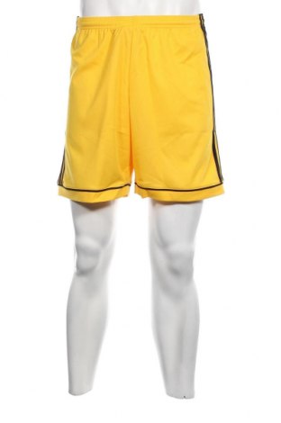 Ανδρικό κοντό παντελόνι Adidas, Μέγεθος M, Χρώμα Κίτρινο, Τιμή 26,72 €