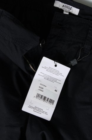 Ανδρικό κοντό παντελόνι Aigle, Μέγεθος M, Χρώμα Μπλέ, Τιμή 41,75 €