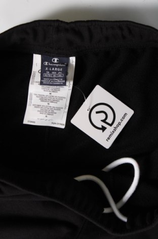 Мъжки къс панталон Champion, Размер XL, Цвят Черен, Цена 58,00 лв.