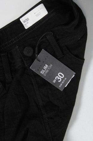 Мъжки къс панталон Denim Co., Размер S, Цвят Черен, Цена 21,60 лв.