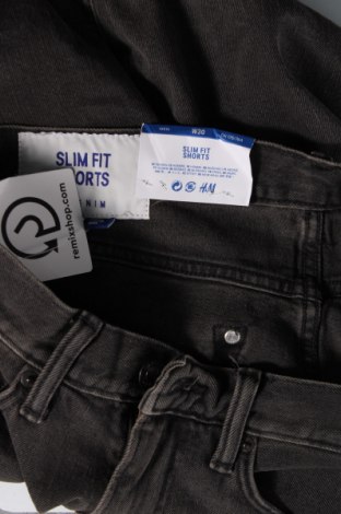 Pantaloni scurți de bărbați H&M, Mărime M, Culoare Gri, Preț 131,58 Lei