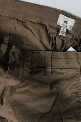 Pantaloni scurți de bărbați H&M, Mărime M, Culoare Verde, Preț 46,88 Lei