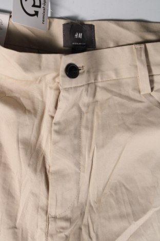 Мъжки къс панталон H&M, Размер L, Цвят Бежов, Цена 24,00 лв.