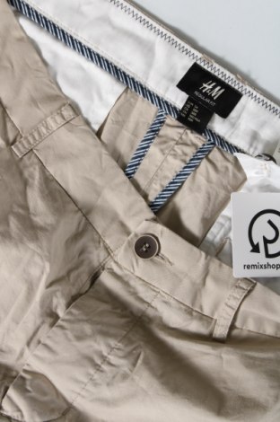 Pantaloni scurți de bărbați H&M, Mărime L, Culoare Bej, Preț 41,94 Lei