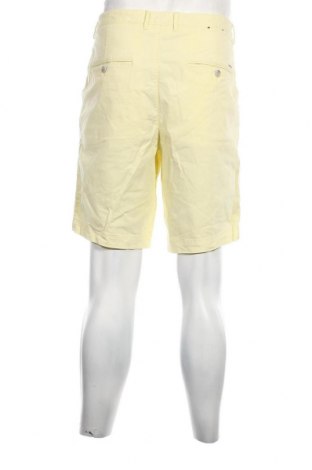 Ανδρικό κοντό παντελόνι Hugo Boss, Μέγεθος L, Χρώμα Κίτρινο, Τιμή 49,20 €