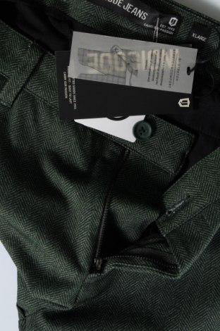 Ανδρικό κοντό παντελόνι Indicode, Μέγεθος L, Χρώμα Πράσινο, Τιμή 29,90 €