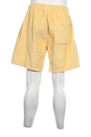 Ανδρικό κοντό παντελόνι Jack & Jones, Μέγεθος L, Χρώμα Κίτρινο, Τιμή 8,35 €