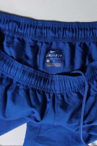Ανδρικό κοντό παντελόνι Nike, Μέγεθος M, Χρώμα Μπλέ, Τιμή 21,03 €