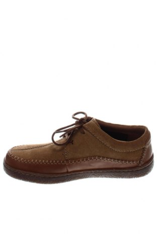 Мъжки обувки Clarks, Размер 42, Цвят Кафяв, Цена 185,30 лв.