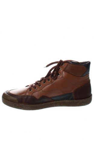 Мъжки обувки Kickers, Размер 45, Цвят Кафяв, Цена 117,00 лв.