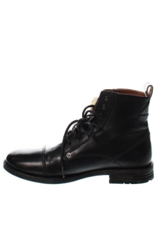 Мъжки обувки Levi's, Размер 43, Цвят Черен, Цена 181,77 лв.