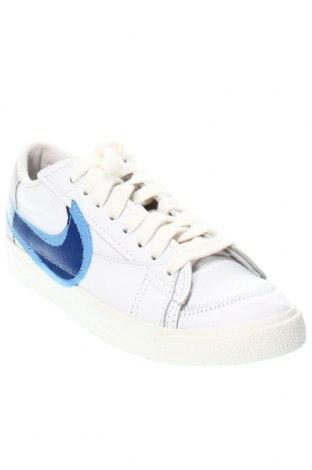 Мъжки обувки Nike, Размер 46, Цвят Бял, Цена 190,00 лв.