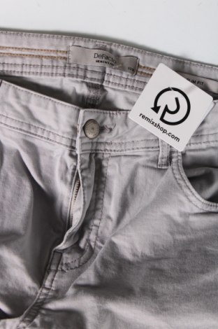Мъжки панталон Defacto, Размер M, Цвят Сив, Цена 16,53 лв.