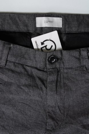 Мъжки панталон Esprit, Размер L, Цвят Сив, Цена 11,89 лв.