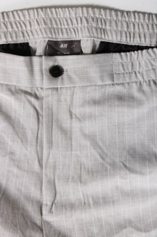 Pantaloni de bărbați H&M, Mărime XXL, Culoare Gri, Preț 54,37 Lei