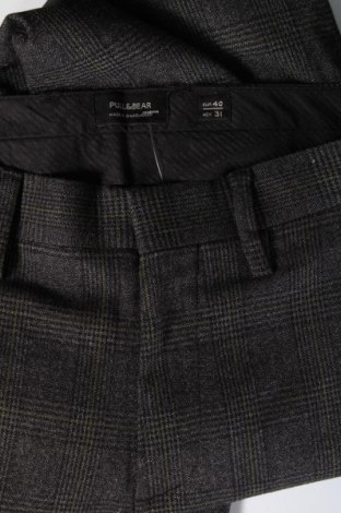 Ανδρικό παντελόνι Pull&Bear, Μέγεθος M, Χρώμα Γκρί, Τιμή 6,46 €