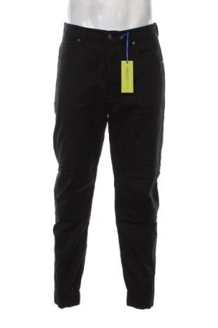 Мъжки панталон Versace Jeans, Размер M, Цвят Черен, Цена 215,90 лв.