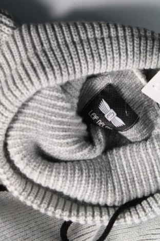 Мъжки пуловер Leif Nelson, Размер M, Цвят Сив, Цена 13,05 лв.