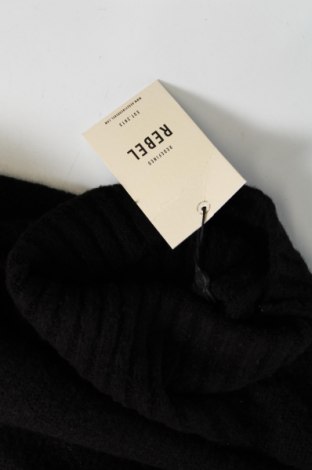 Ανδρικό πουλόβερ Rebel, Μέγεθος M, Χρώμα Μαύρο, Τιμή 8,06 €