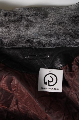 Ανδρικό δερμάτινο μπουφάν, Μέγεθος L, Χρώμα Μαύρο, Τιμή 54,94 €