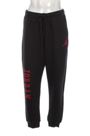 Мъжко спортно долнище Air Jordan Nike, Размер XL, Цвят Черен, Цена 109,00 лв.