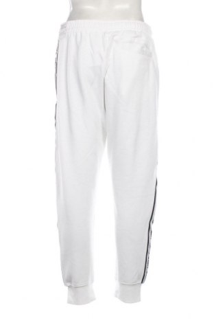 Ανδρικό αθλητικό παντελόνι Nike, Μέγεθος L, Χρώμα Λευκό, Τιμή 44,85 €
