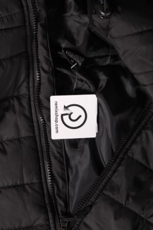 Pánska bunda  Accanto, Veľkosť M, Farba Čierna, Cena  16,45 €