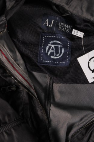 Pánska bunda  Armani Jeans, Veľkosť L, Farba Sivá, Cena  116,24 €