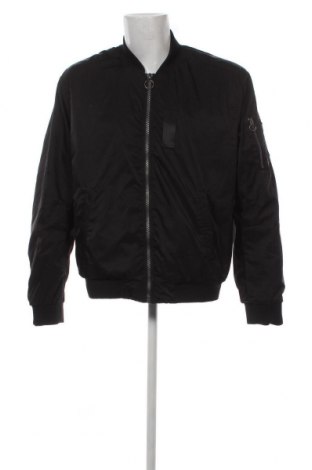 Ανδρικό μπουφάν Bershka, Μέγεθος XL, Χρώμα Μαύρο, Τιμή 21,53 €