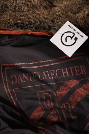 Ανδρικό μπουφάν Daniel Hechter, Μέγεθος XL, Χρώμα Πορτοκαλί, Τιμή 94,64 €