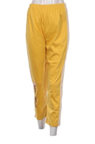 Pyžamo , Velikost S, Barva Žlutá, Cena  206,00 Kč