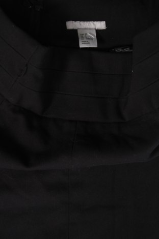 Пола H&M, Размер XS, Цвят Черен, Цена 3,04 лв.