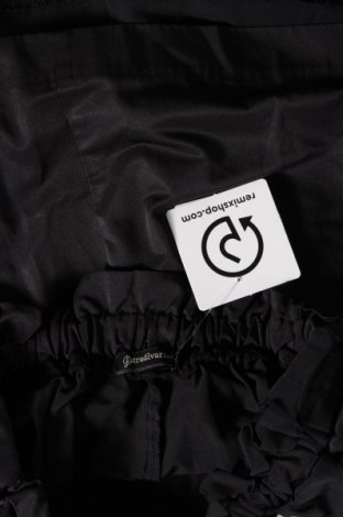 Φούστα Stradivarius, Μέγεθος S, Χρώμα Μαύρο, Τιμή 2,43 €