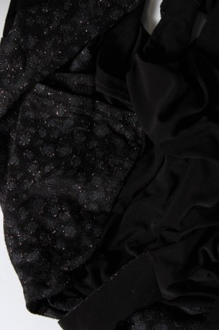 Šaty , Velikost S, Barva Černá, Cena  92,00 Kč
