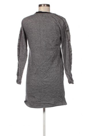 Kleid, Größe S, Farbe Grau, Preis 5,25 €