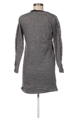 Kleid, Größe S, Farbe Grau, Preis € 6,99